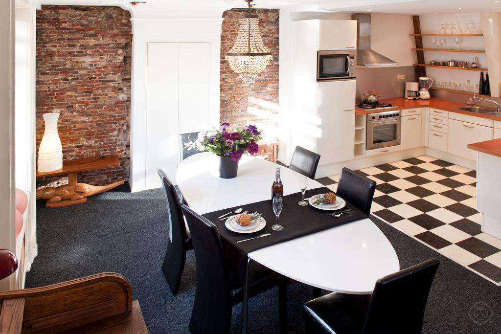 Canal Holiday Apartment Amsterdam Pokój zdjęcie