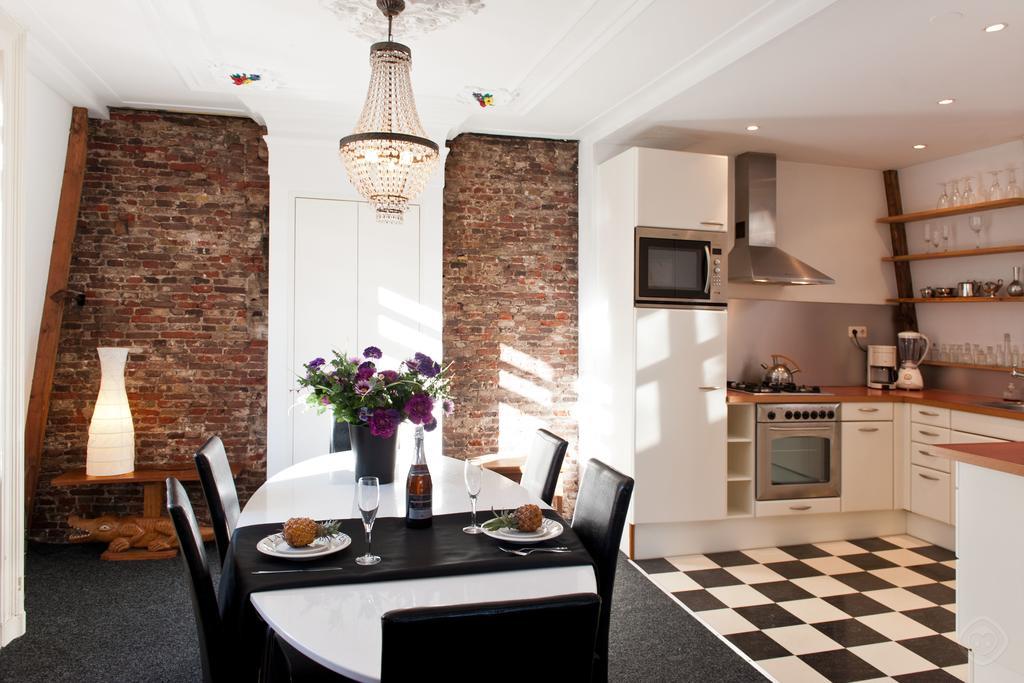 Canal Holiday Apartment Amsterdam Pokój zdjęcie